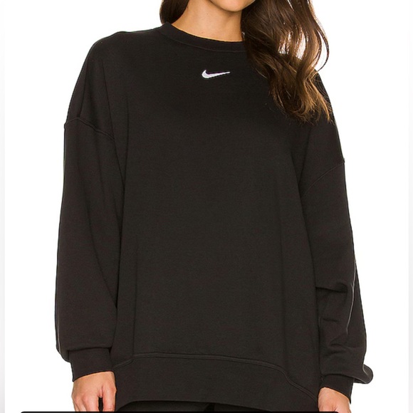 Nike Sportswear Phoenix Fleece
Women's Oversized Crew-Neck Sweatshirt - Picture 1 of 6